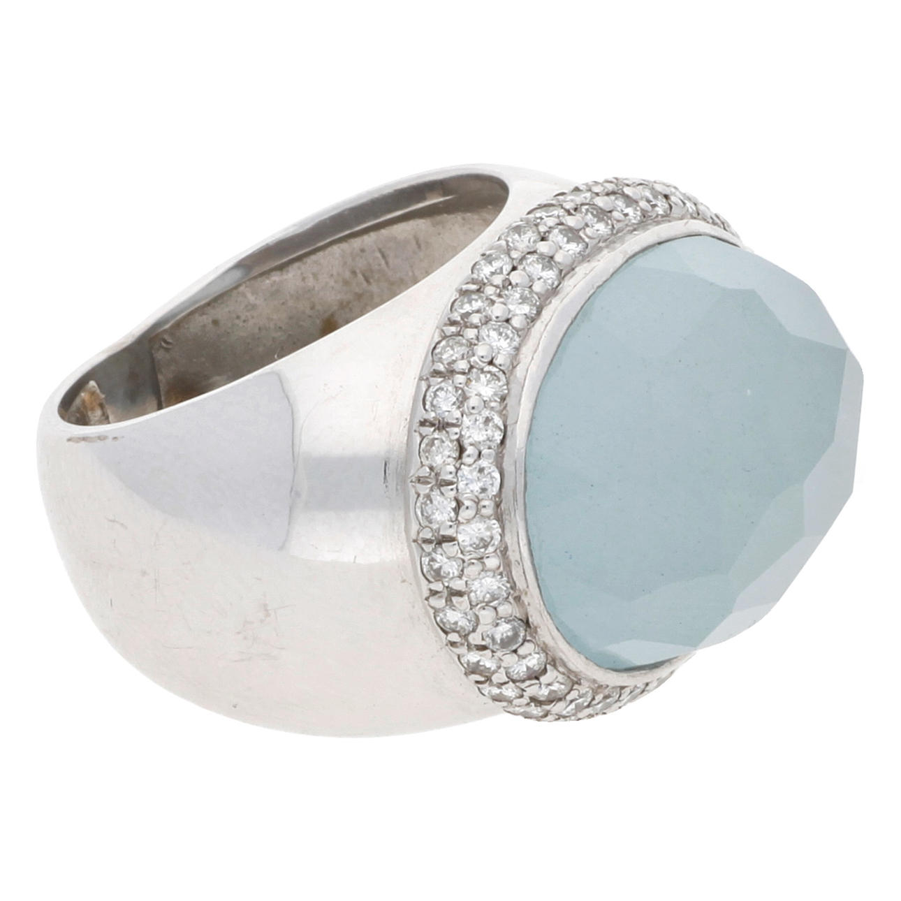 Aquamarine och diamantring.