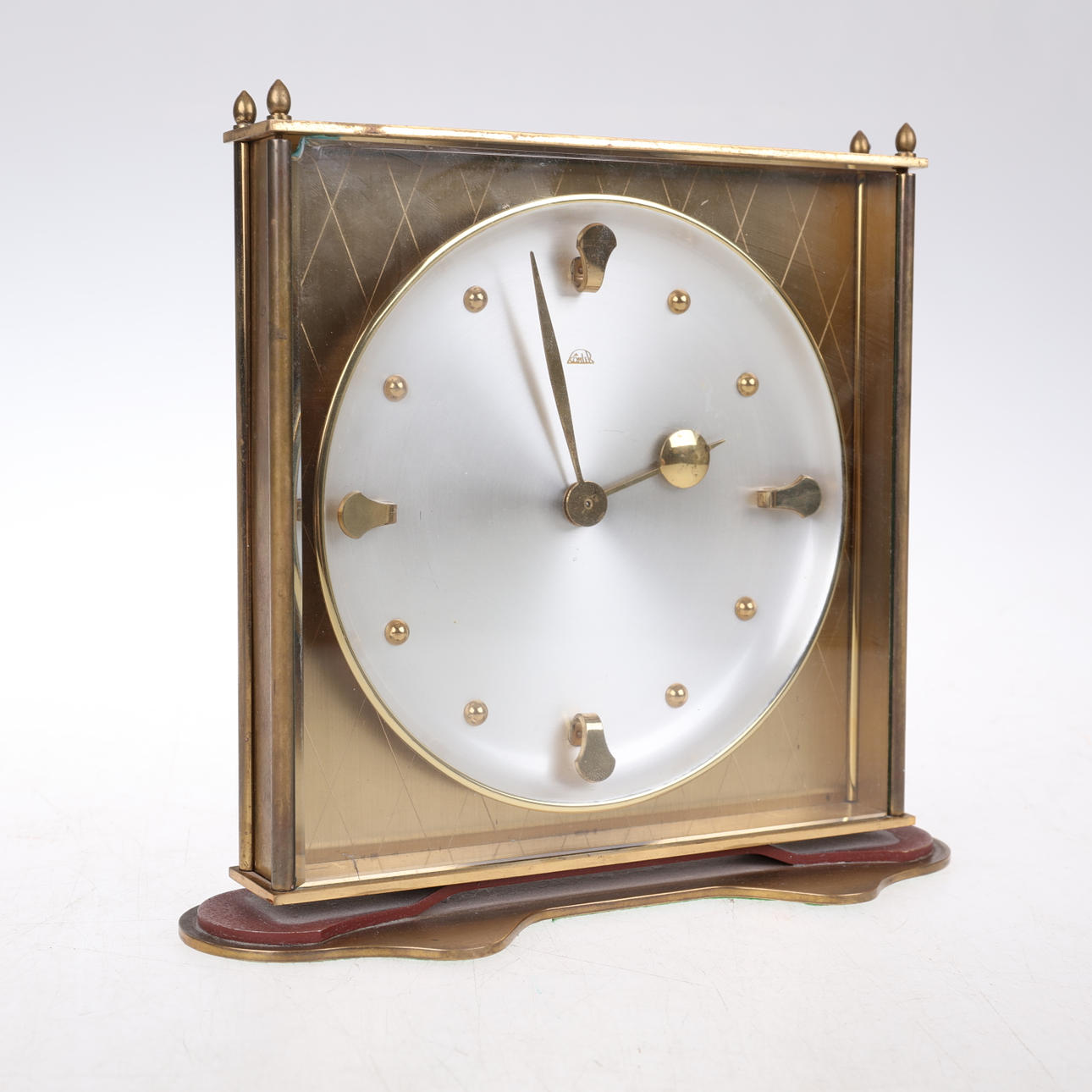 TISCHUHR, Kohler, Mitte 20. Jahrhundert.