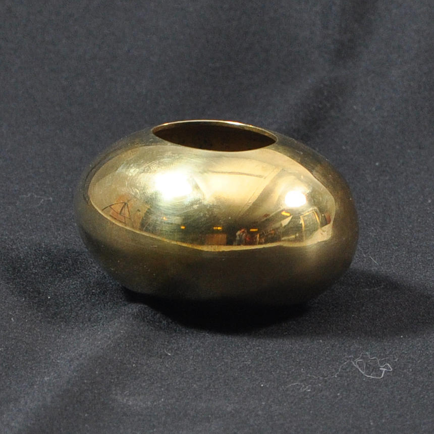 HANS BUNDE FOR COHR 'DENMARK', Egg-Shaped Ashtray in Brass.
