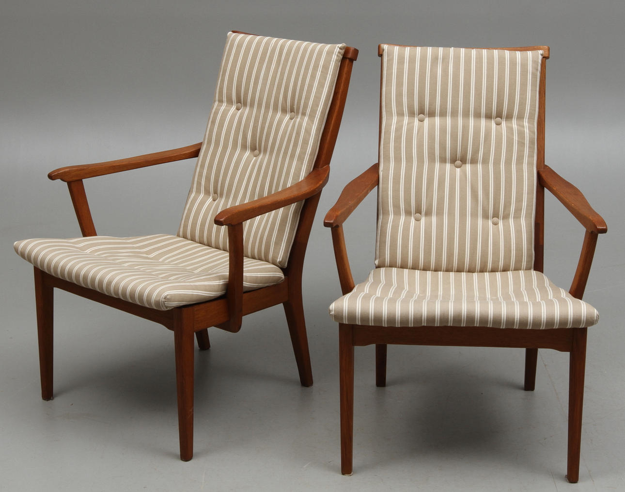 KARMFÅTÖLJER 1 par, "Vapensmeden" Carl Malmsten.