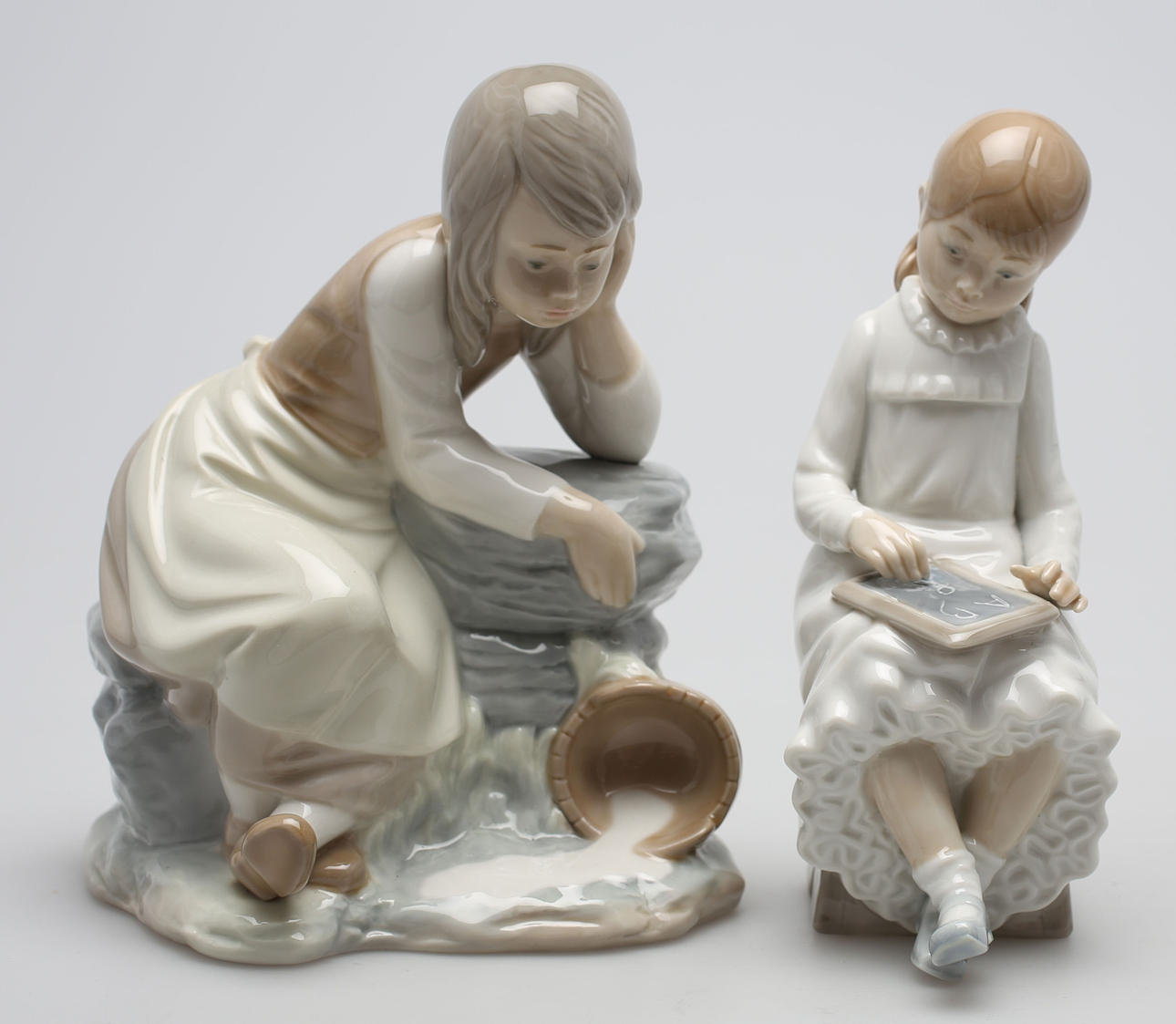 FIGURINER, 2 st, porslin, Nao, Spanien.