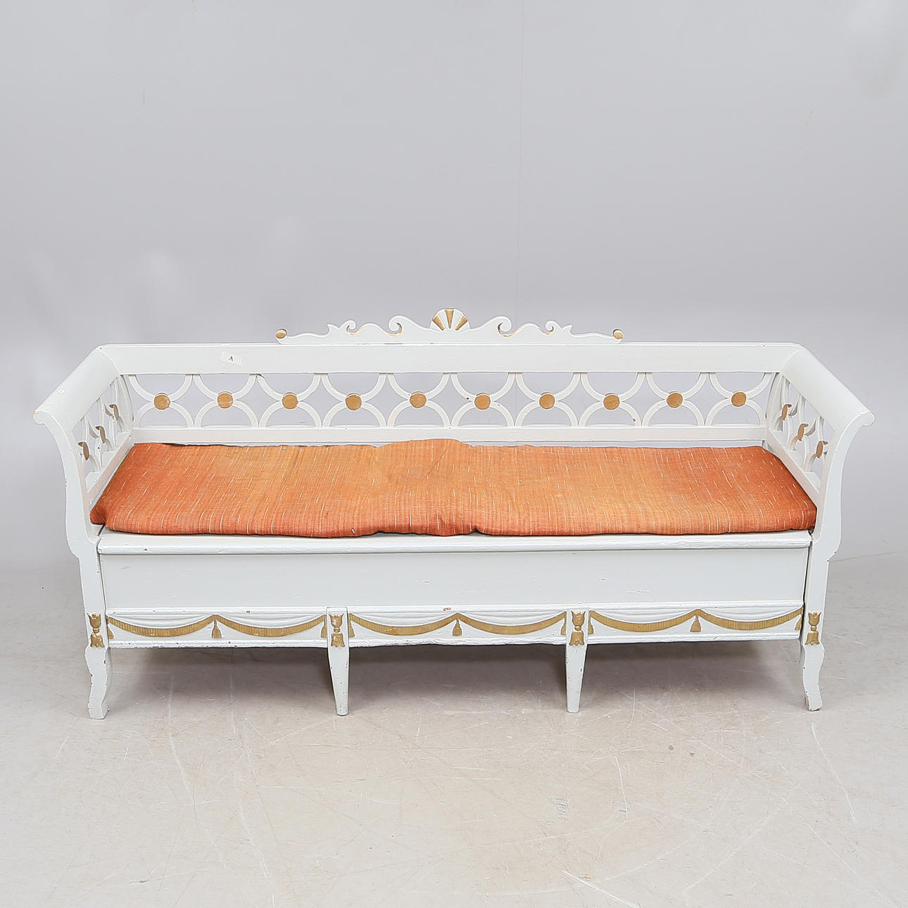 antik träsoffa /kökssoffa.