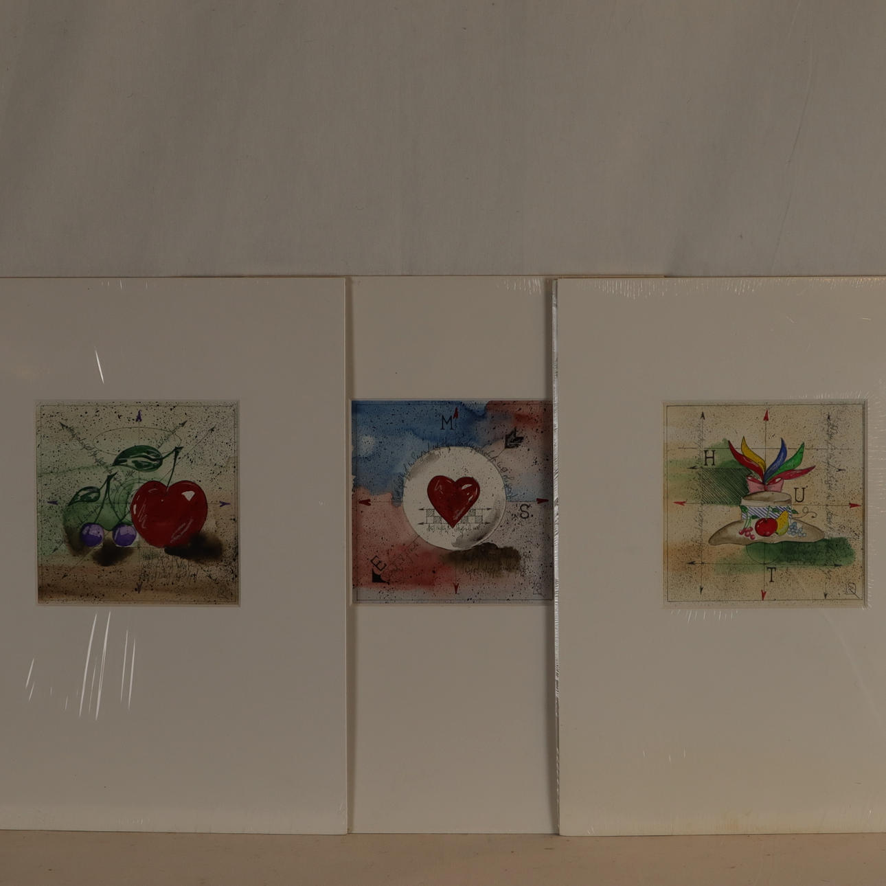 RIETH. 3 kompositioner med hjerter/hat/frugt.