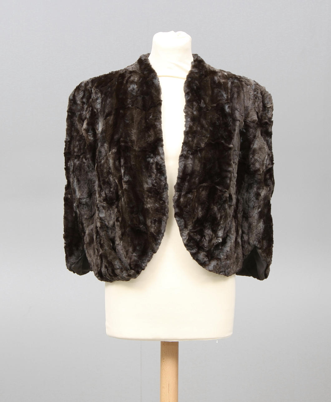 STOLA, päls, 1900-tal.