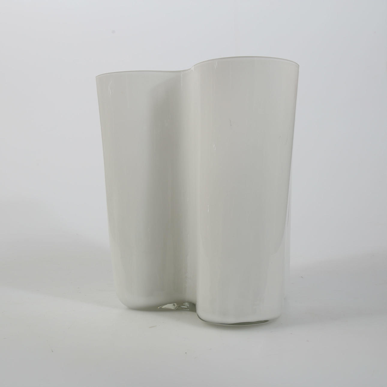 ALVAR AALTO. Vas, glas, Iittala.