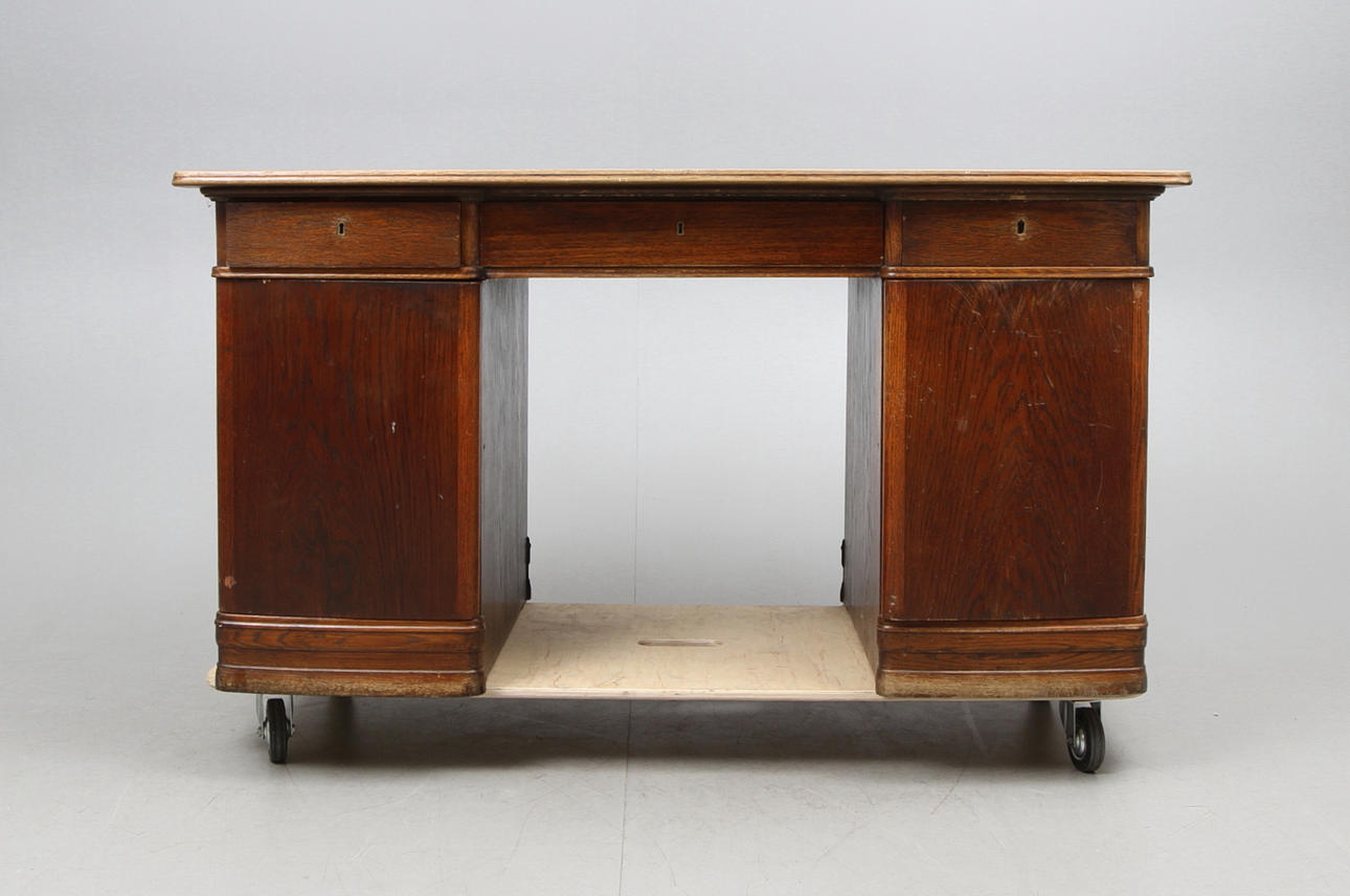 Skrivbord 1800-1900-tal.