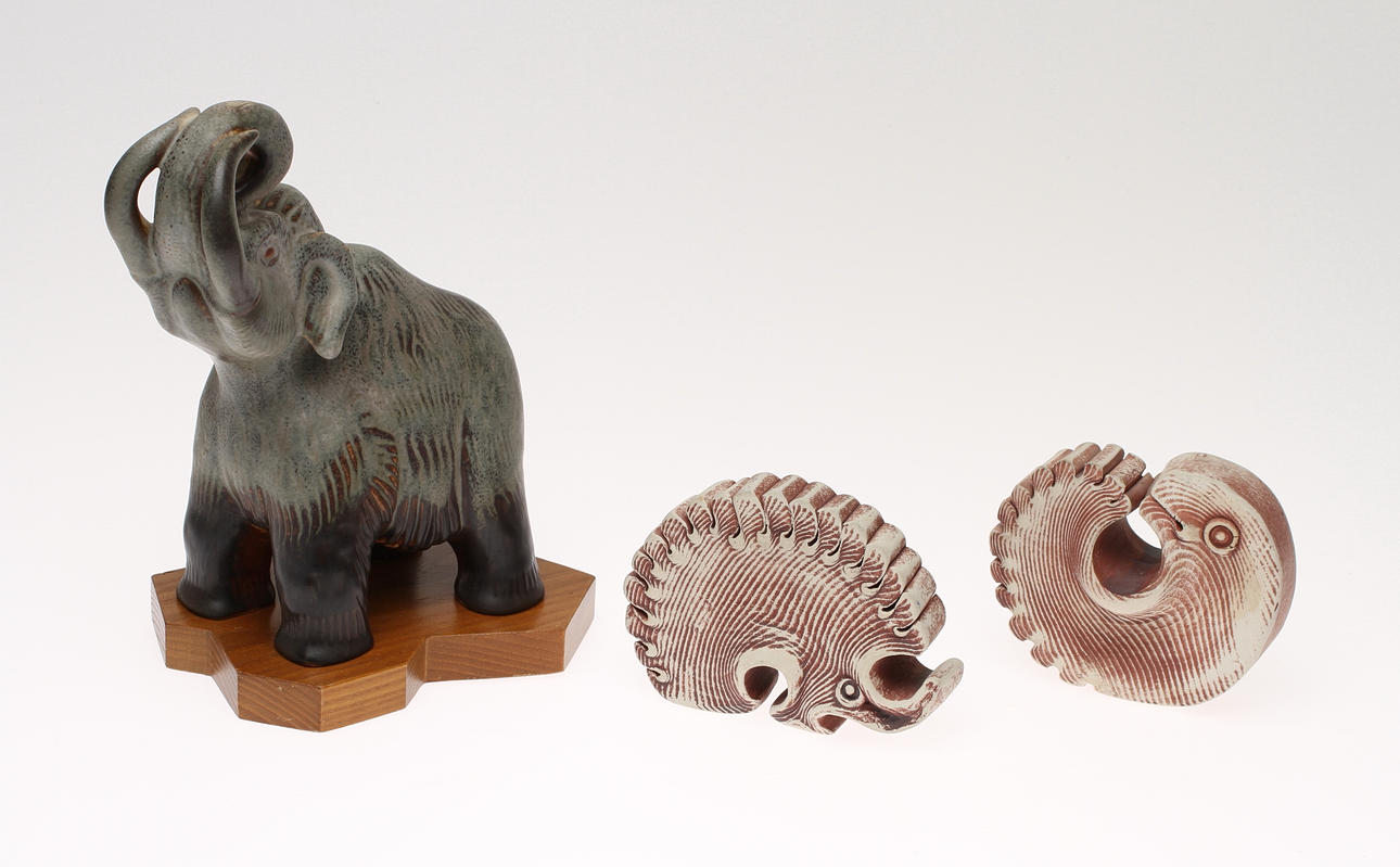 FIGURINER, 3 st. Gunnar Nylund, Rörstrand samt Bengt Berglund, Gustavsberg.