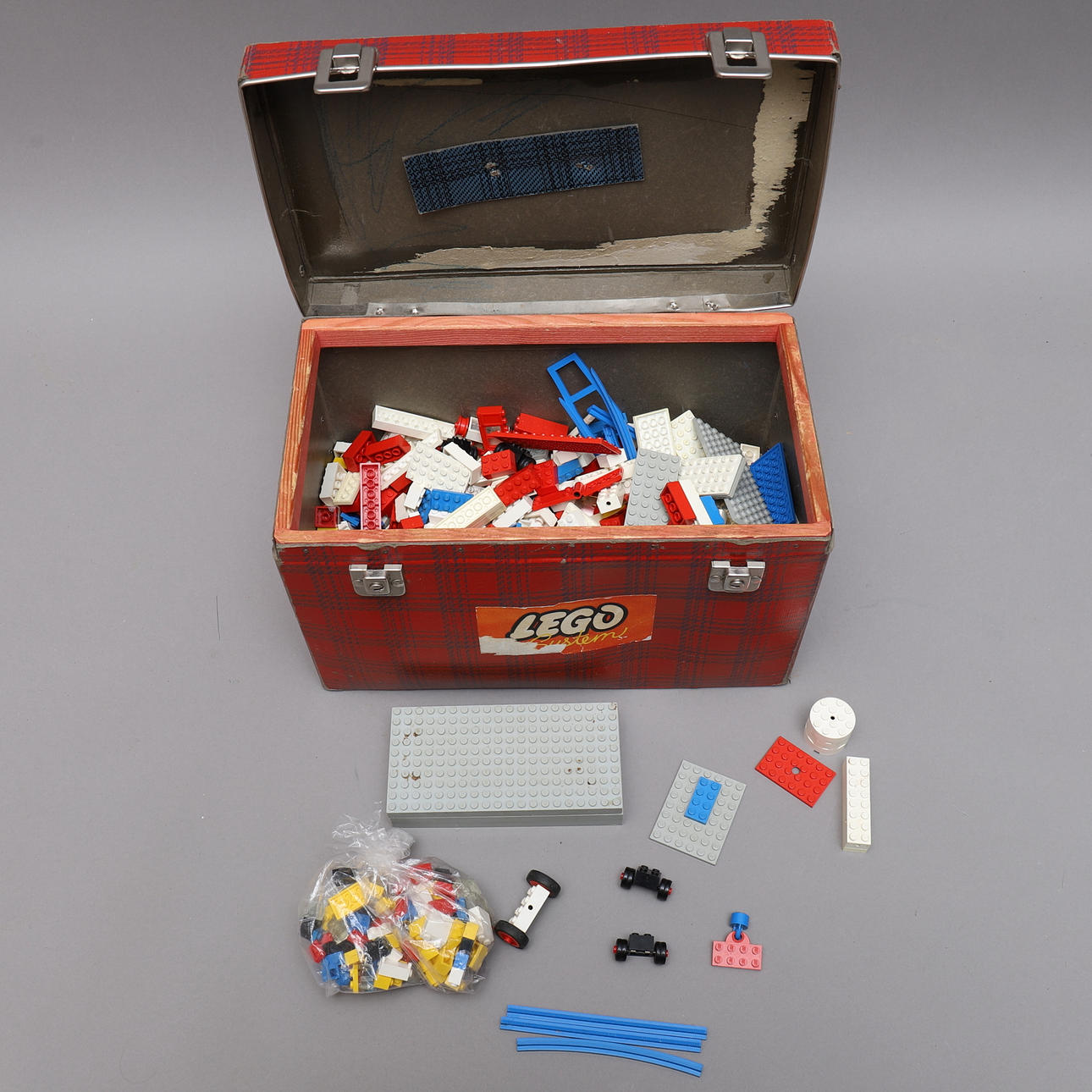 LEGO, laukussa, 1900-luvun puoliväli.