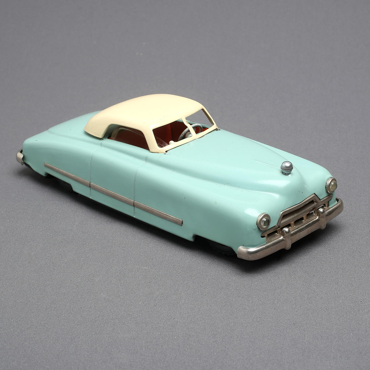 LEKSAKSBIL, plåt, JNF, Duplex, PAT ANGEM.