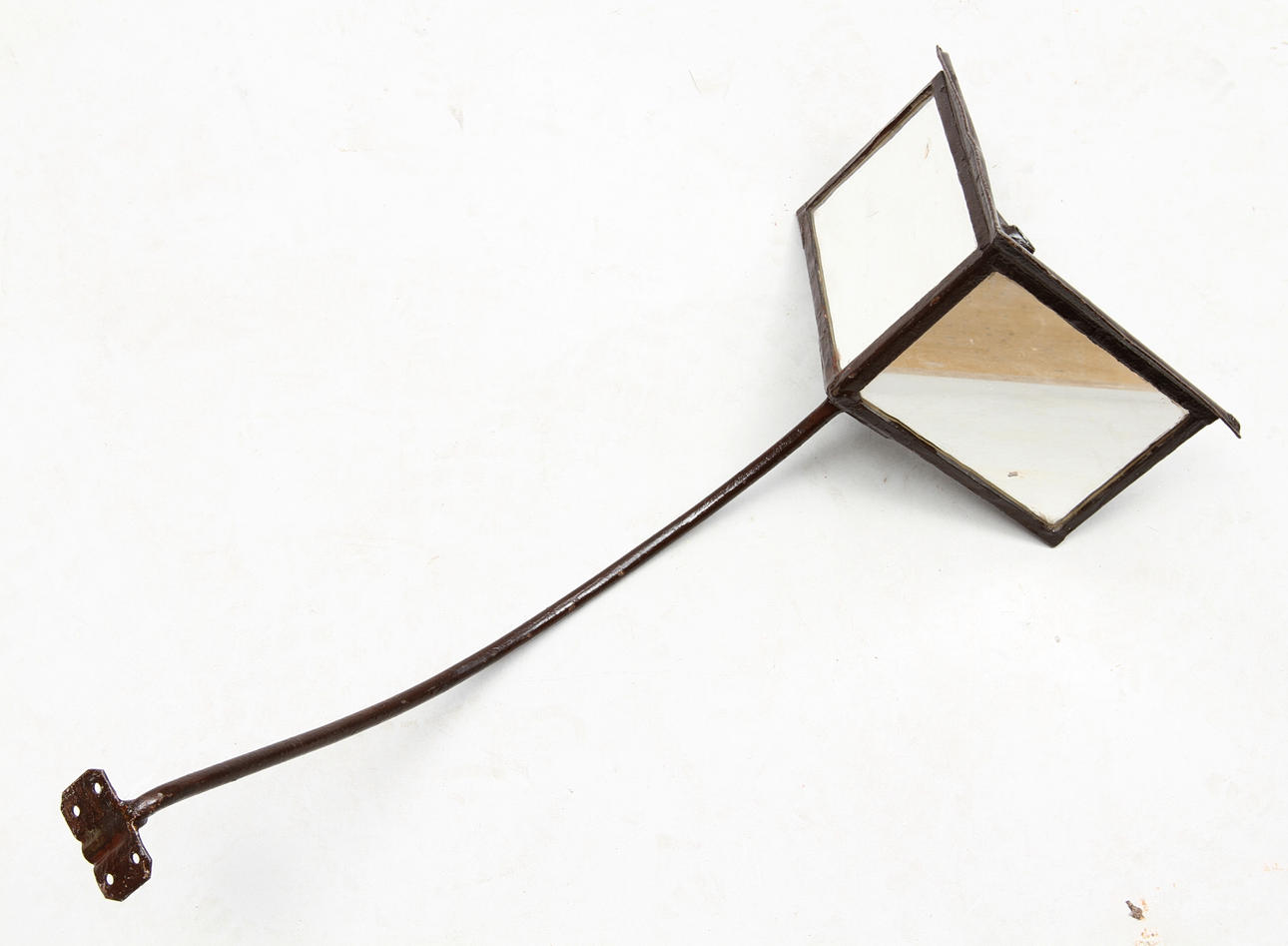 SKVALLERSPEGEL, 1800-tal.