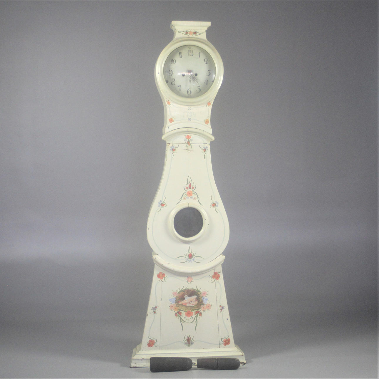 BODENUHR im Holzgehäuse.