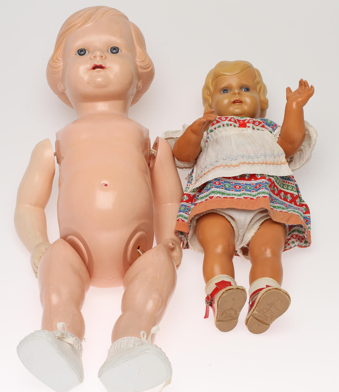 CELLULOIDDOCKOR 2 stycken.