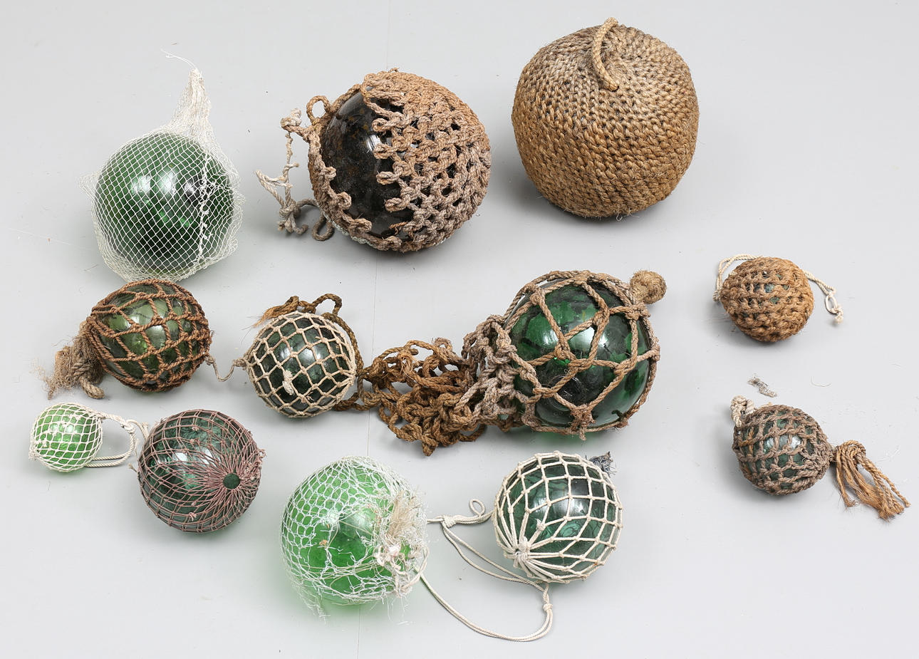 FLÖTEN (11), glas med nät.