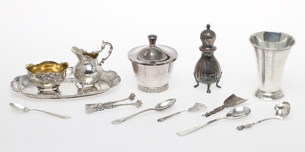 PARTI SILVER, 13 delar. Tot vikt ca 705 gram.