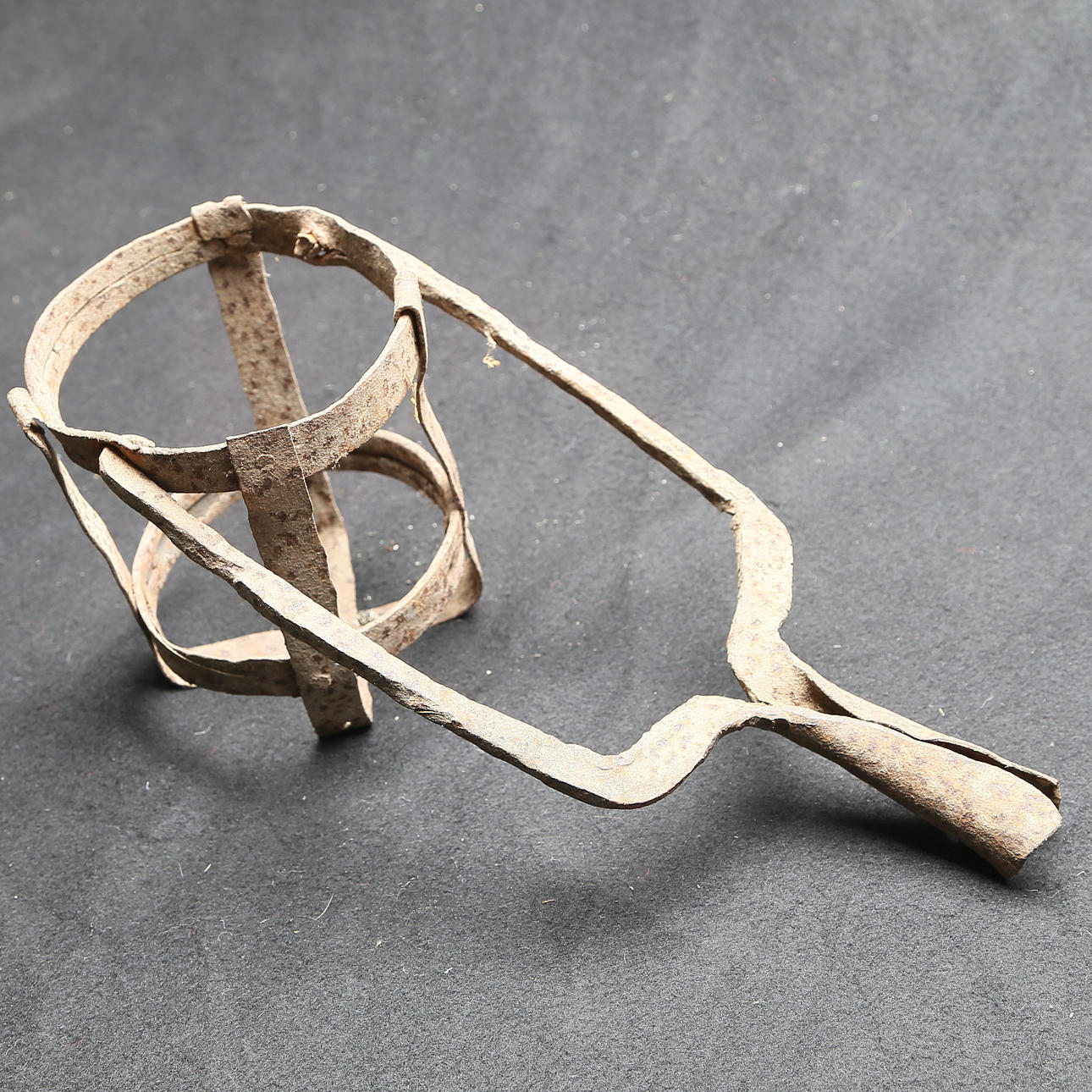 ELDKORG, smide, 1800-tal.