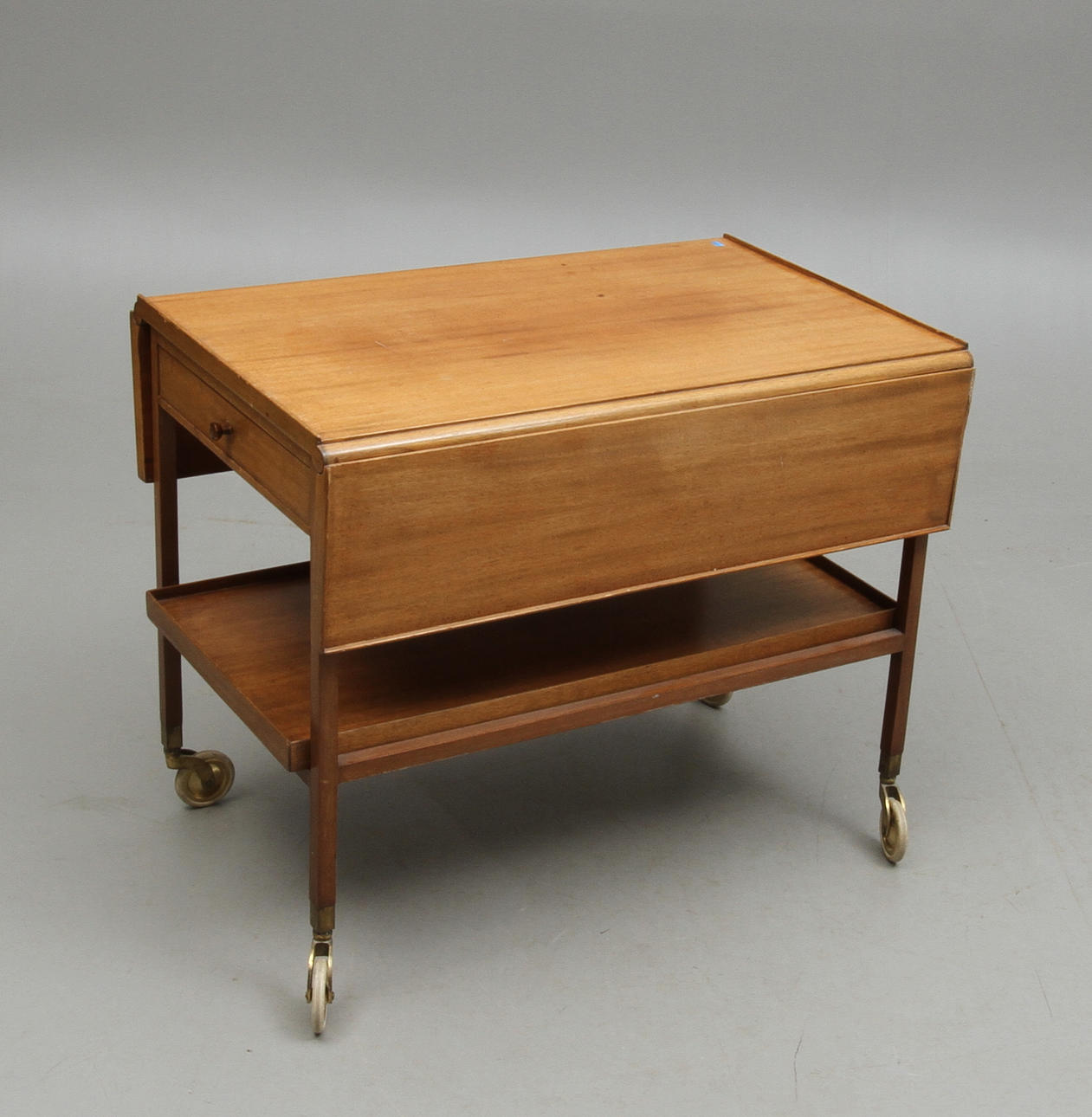 TEVAGN, modellnummer 756, Josef Frank för Svenskt Tenn.