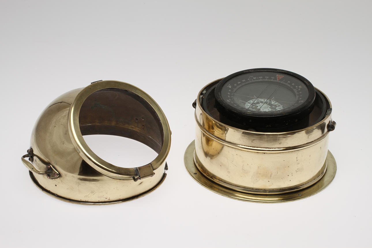 TORRKOMPASS, "Henry Browne & son, London".