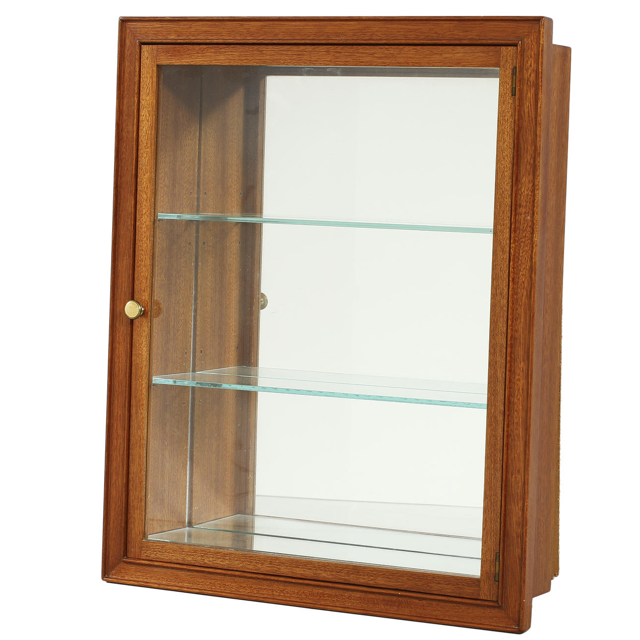 Vitrinskåp, Firma Svenskt tenn, Josef Frank, modellnummer 2069.