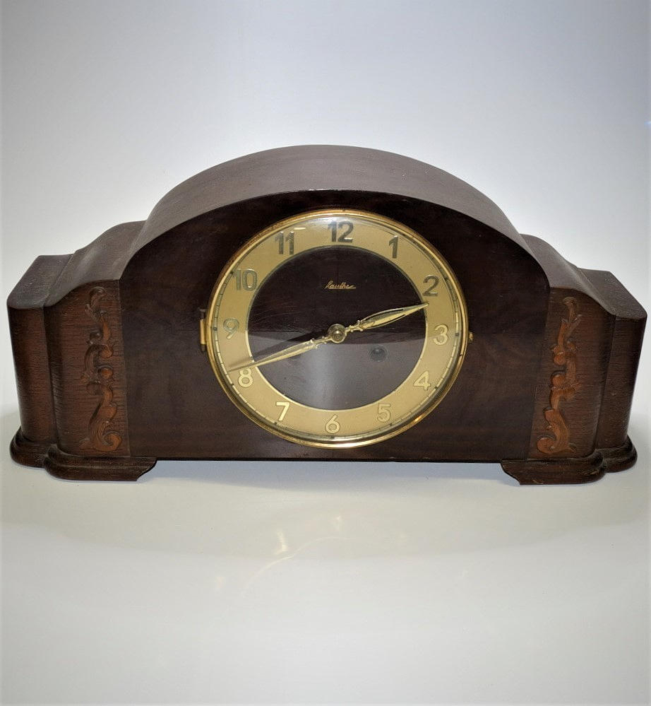 ART-DECO TISCHUHR, HOLZ, um 1930.