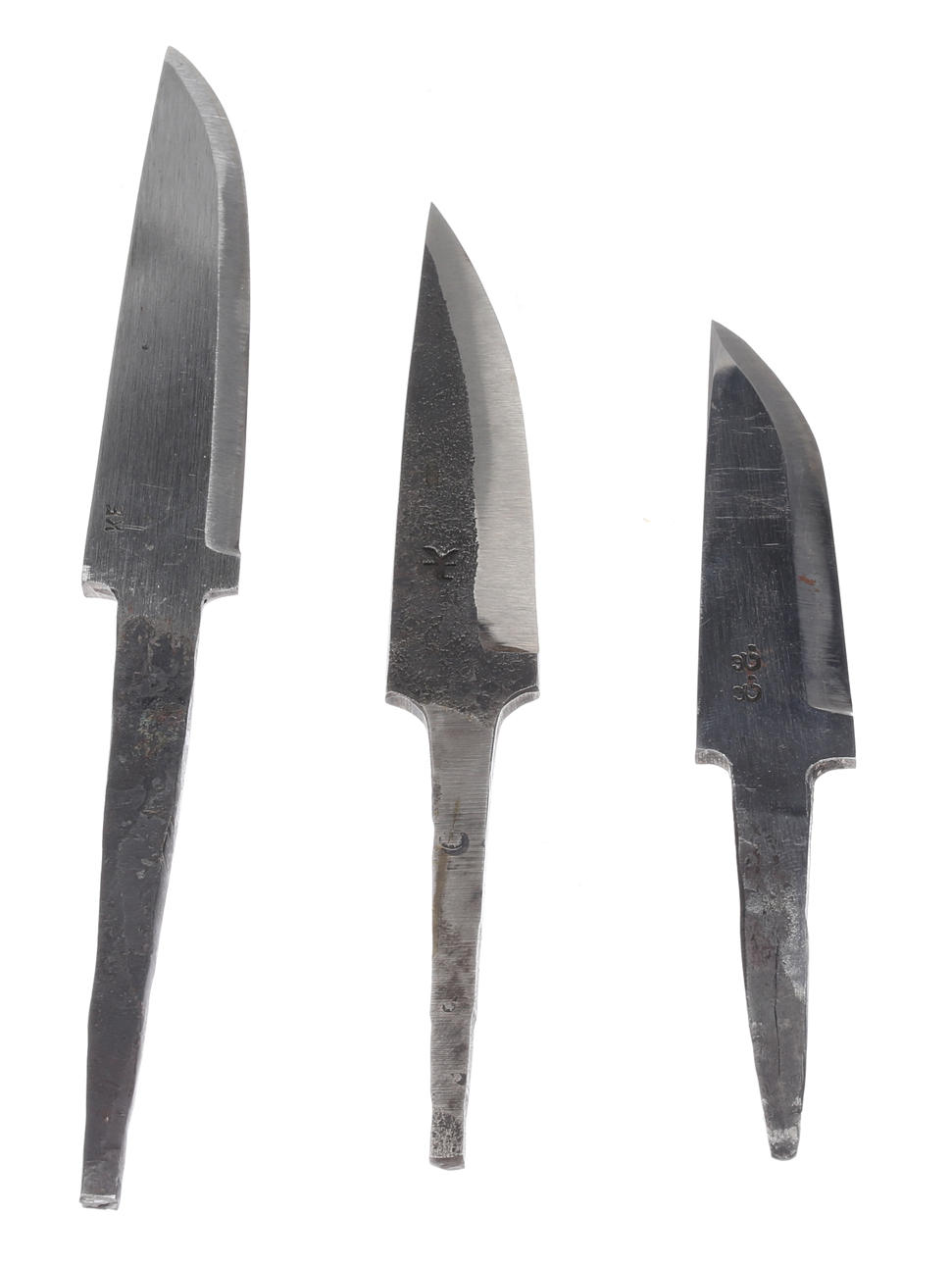 KNIFE BLADE, 3 pcs, hand sharpened, marked among other things KE.