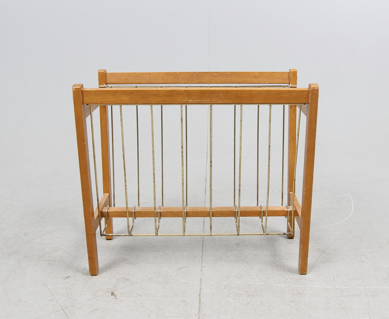 TIDNINGSKORG, 1950-tal.