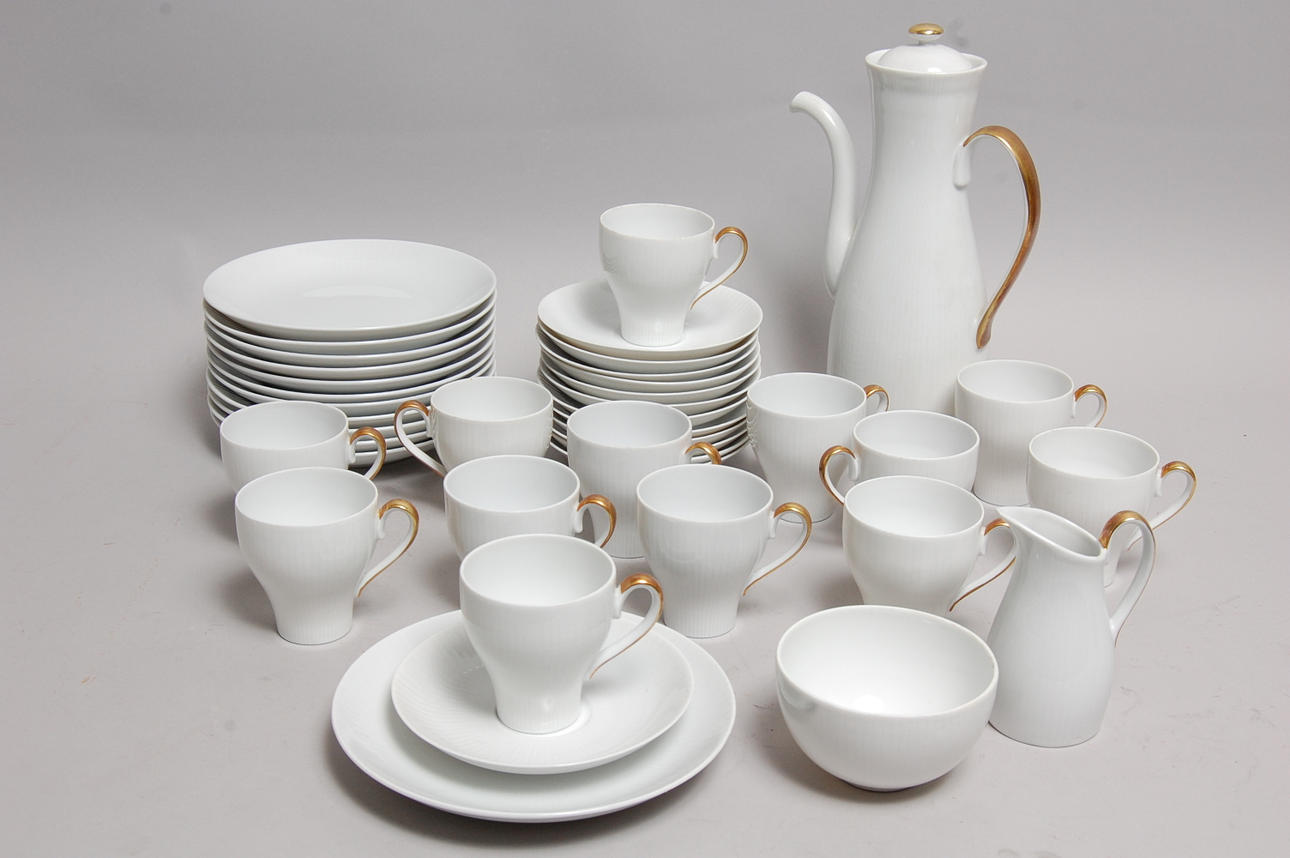 KAFFESERVIS, 40 delar, Arthur Percy, Karlskrona.