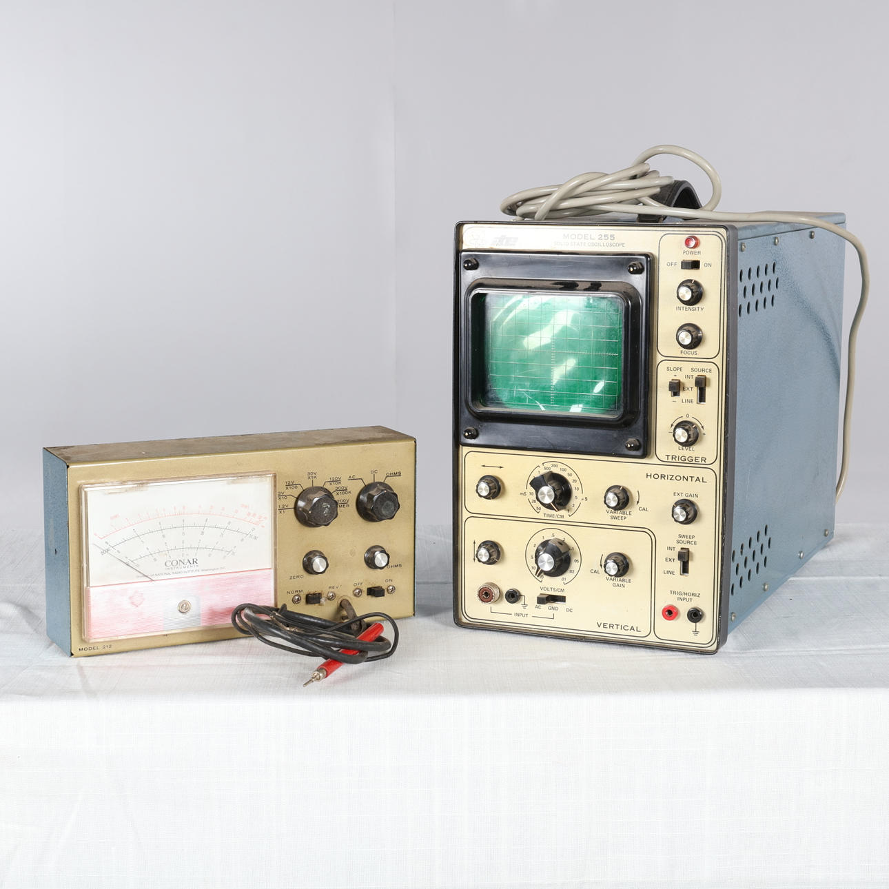 OSCILLOSCOPE and Conar instruments.