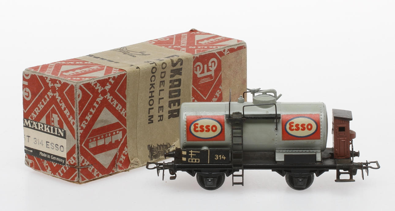 MODELLTÅG MÄRKLIN 314 ESSO tankvagn ESSO i originalkartong.