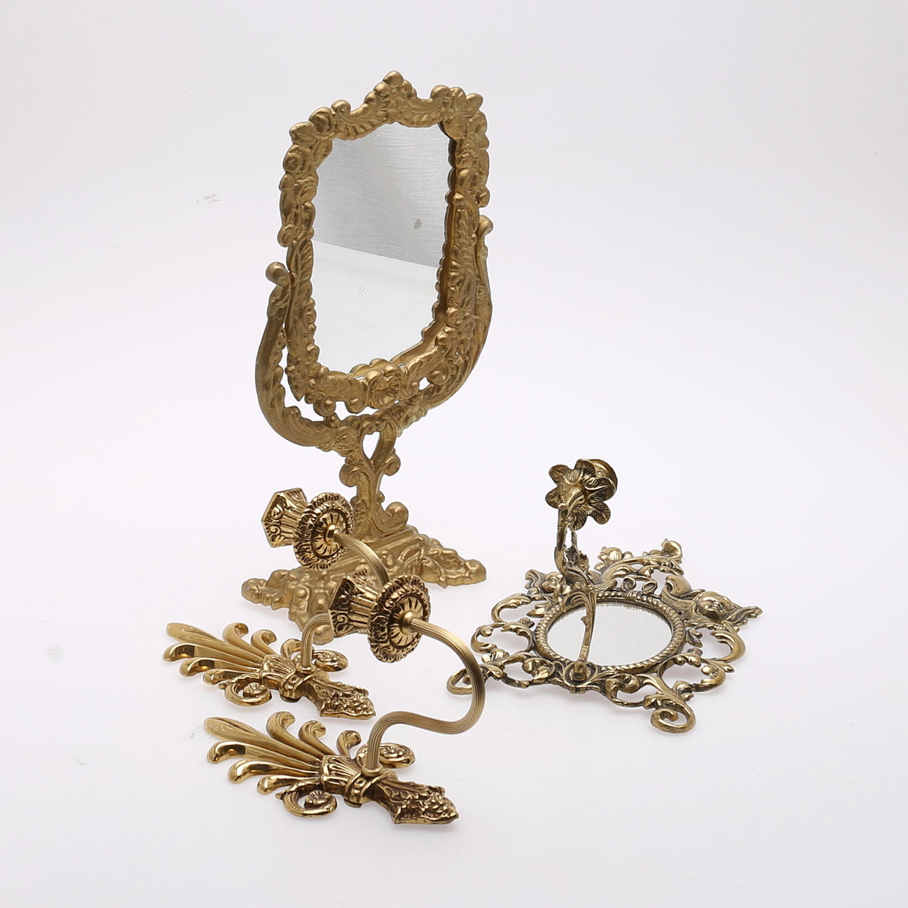 METAL OBJECTS, 4 parts, 20th century.