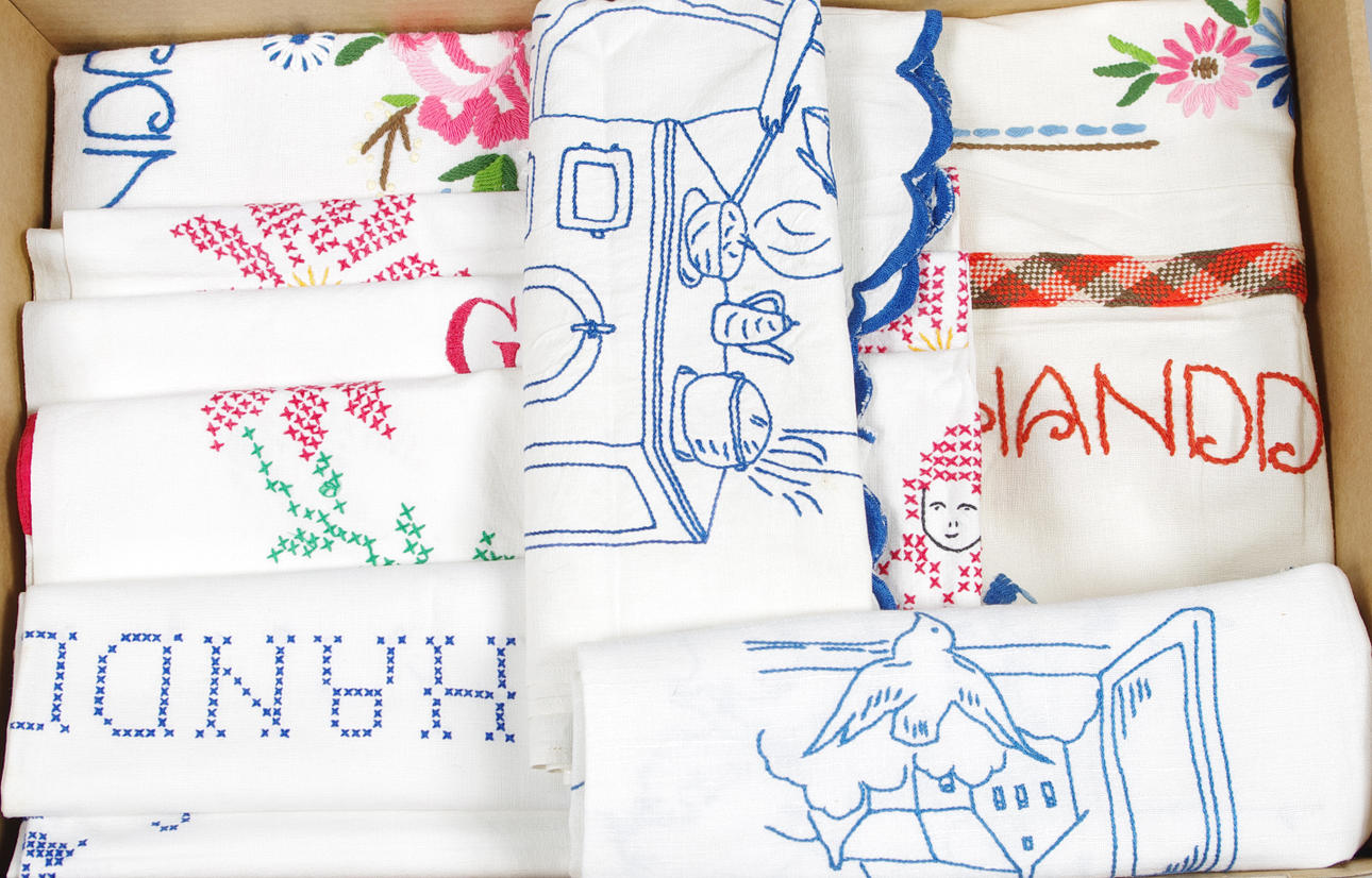 BRODERADE PARADHANDUKAR.