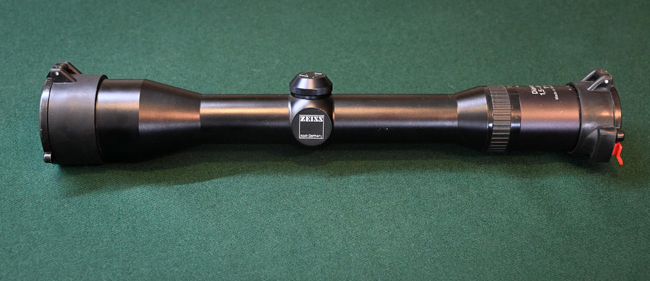 ZEISS. Diavari-Z 1,5-6x42 T*.