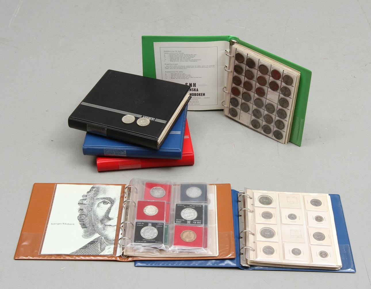 PARTI MYNT OCH SEDLAR, delvis silver, mestadels 1900-tal.