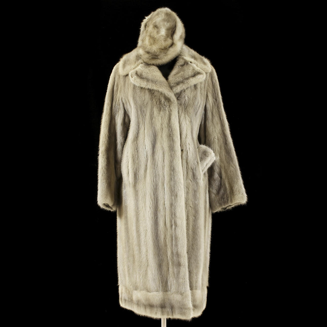 DAMPÄLS + MÖSSA mink. Ljust grå.