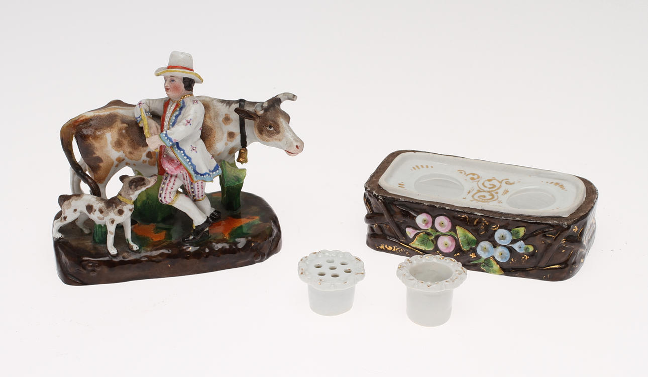 FIGURINER, 3 st, porslin, omärkta, 1800/1900-tal.