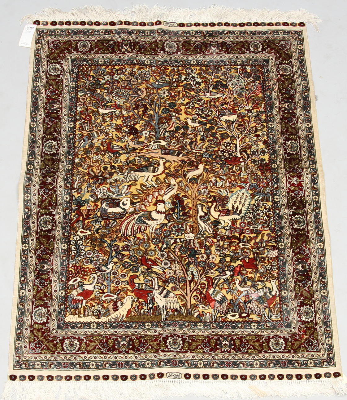 MATTA, orientalisk, ca 122 x 94 cm.