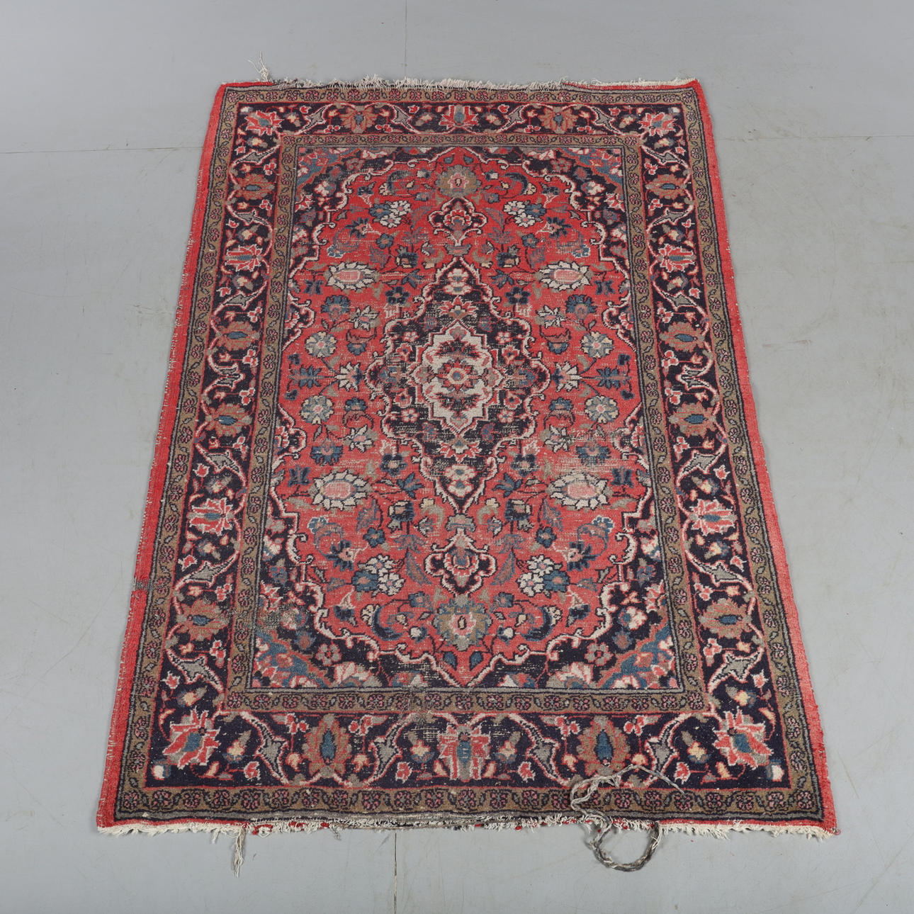 CARPET, oriental, 124 x 190 cm.