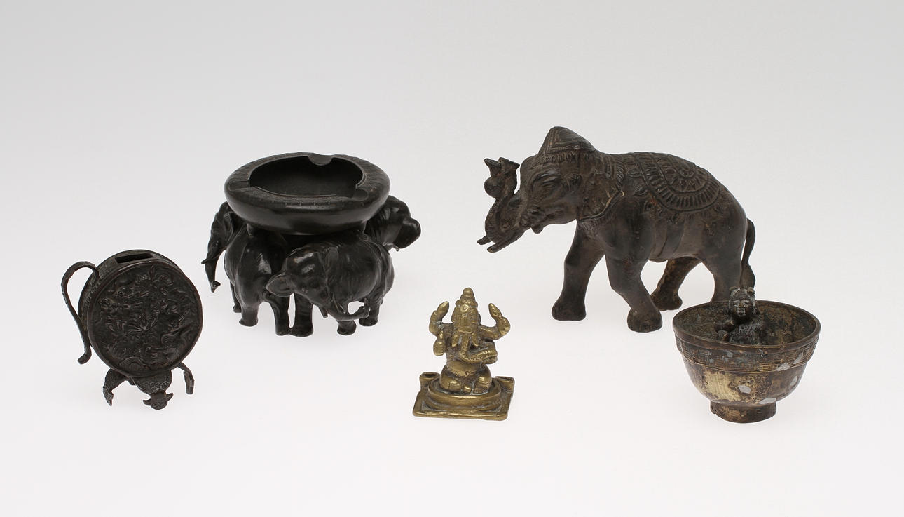 PARTI BRONS/METALL, 5 delar, orientaliska, 18/1900-tal.