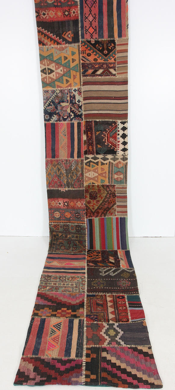 Matta, Patchwork, 405 x 84cm.