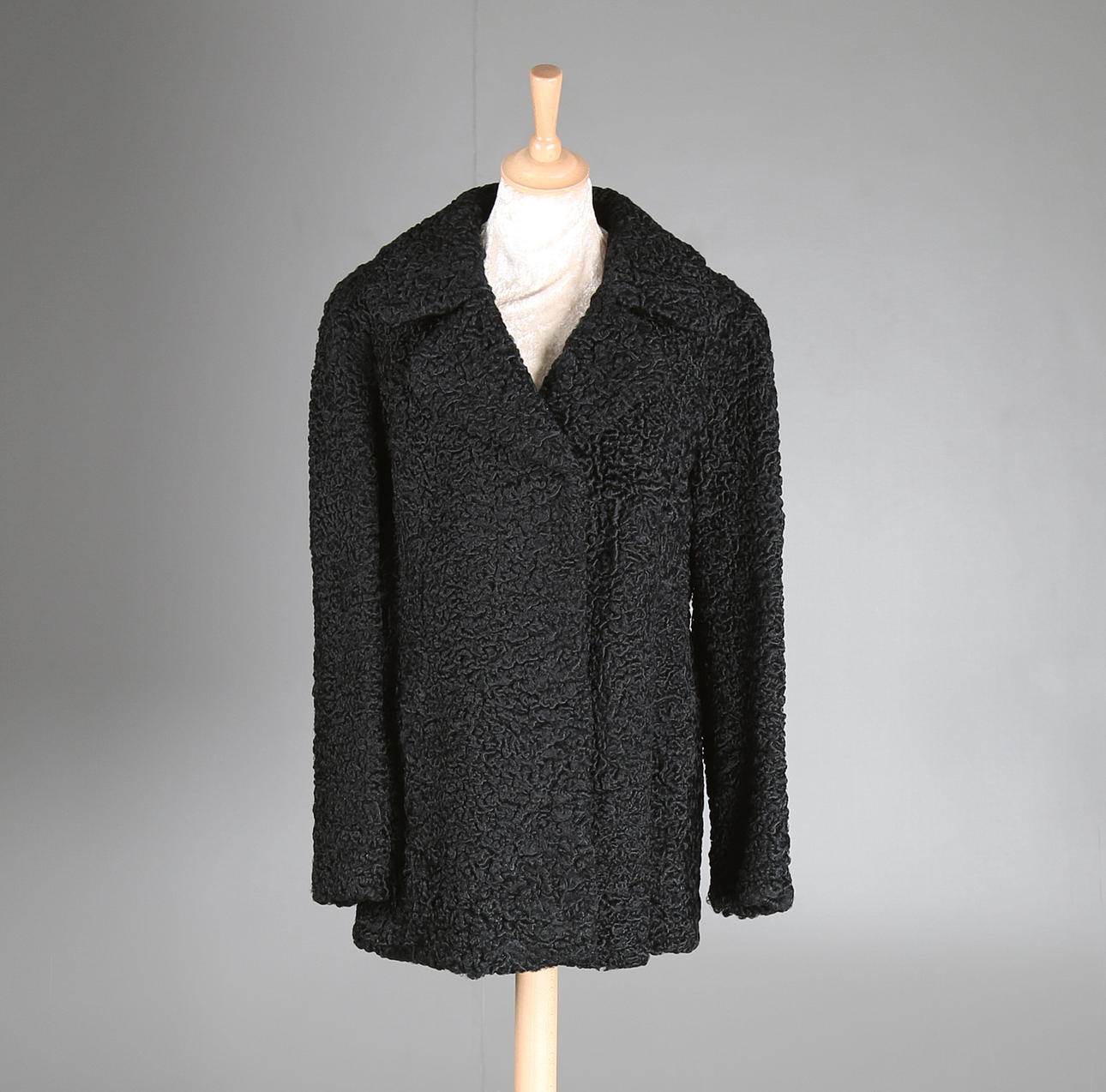 DAMPÄLS, Persian, J.F. Ljungqvist, Tranås.