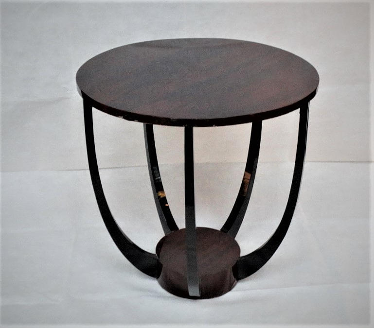 ART DECO TABLE.