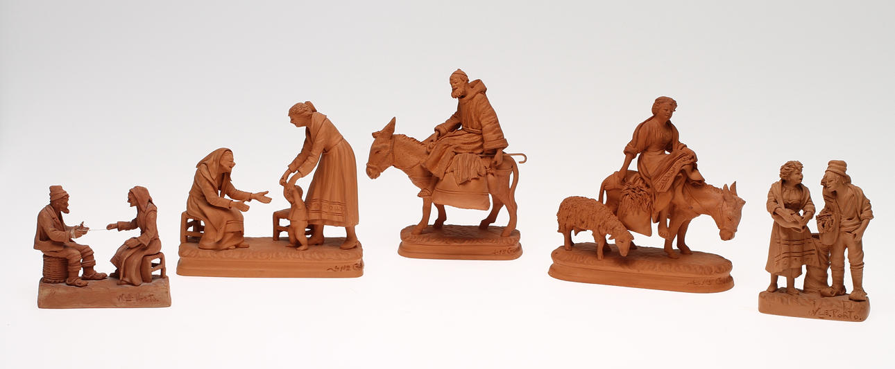 SKULPTURER, 5 st, terrakotta, Italien.