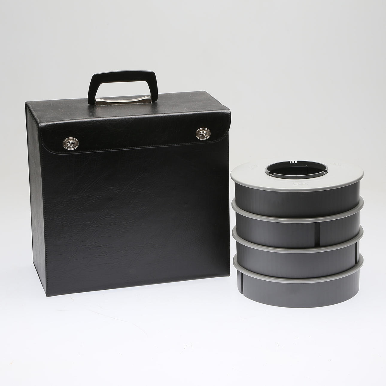 PROJECTOR, Kodak Carousel S-AV 1030, 1900s.