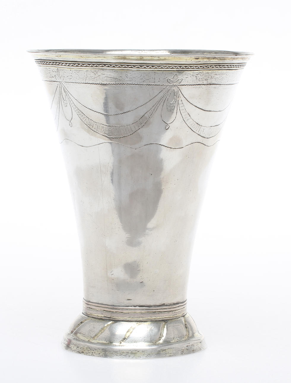 BÄGARE, silver delvis förgylld, 1700-talets andra hälft. Vikt 359 gram.