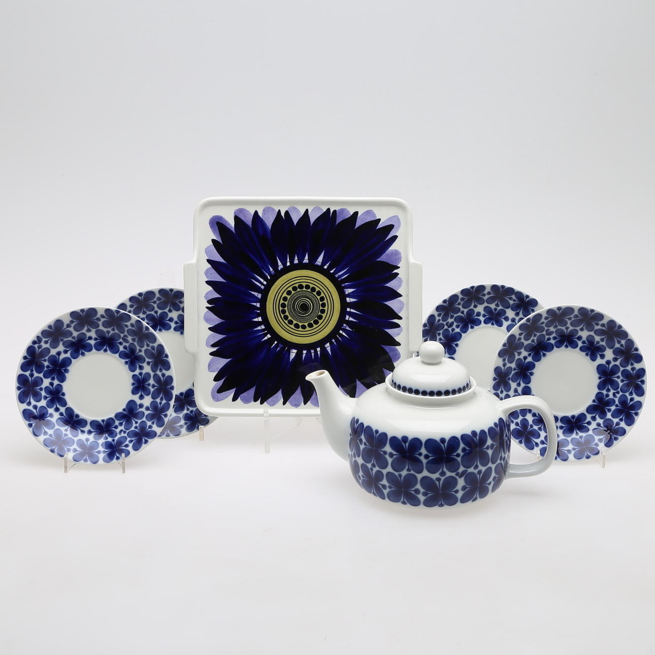 Erä KERAMIK, ARABIA, BLA SVEA GRANLUND.