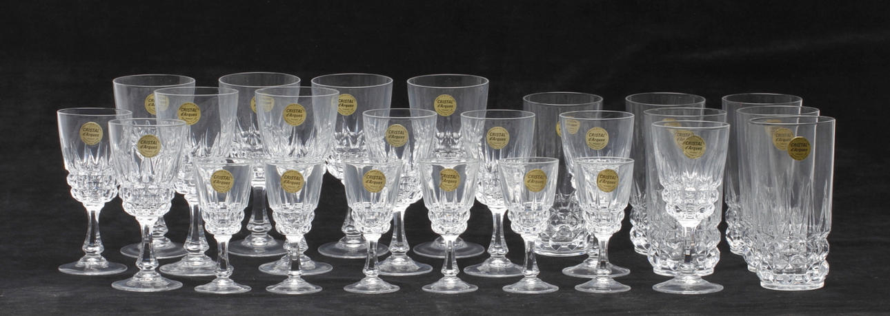 GLASSERVIS, 24 delar, 1900-tal.