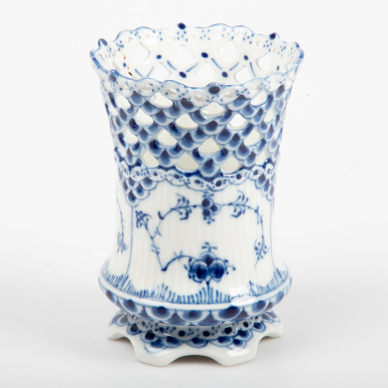 VAS, "Musselmalet", Royal Copenhagen.