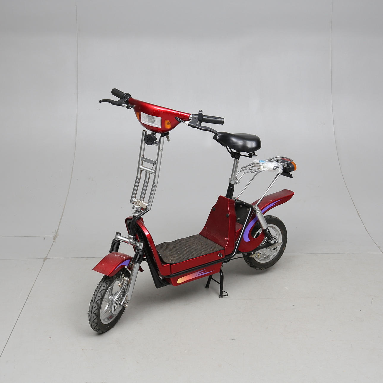 SCOOTER, "Eco-Scooter", 2000s.