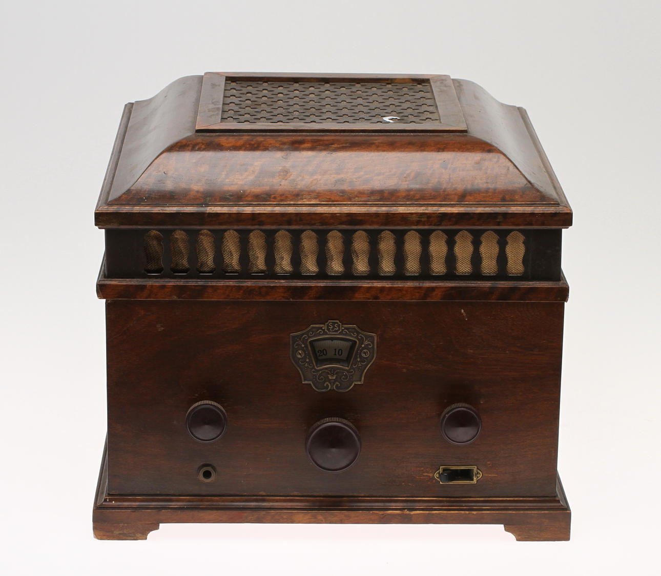 RADIO, Stern & Stern, 1900-talets första hälft, Stockholm.