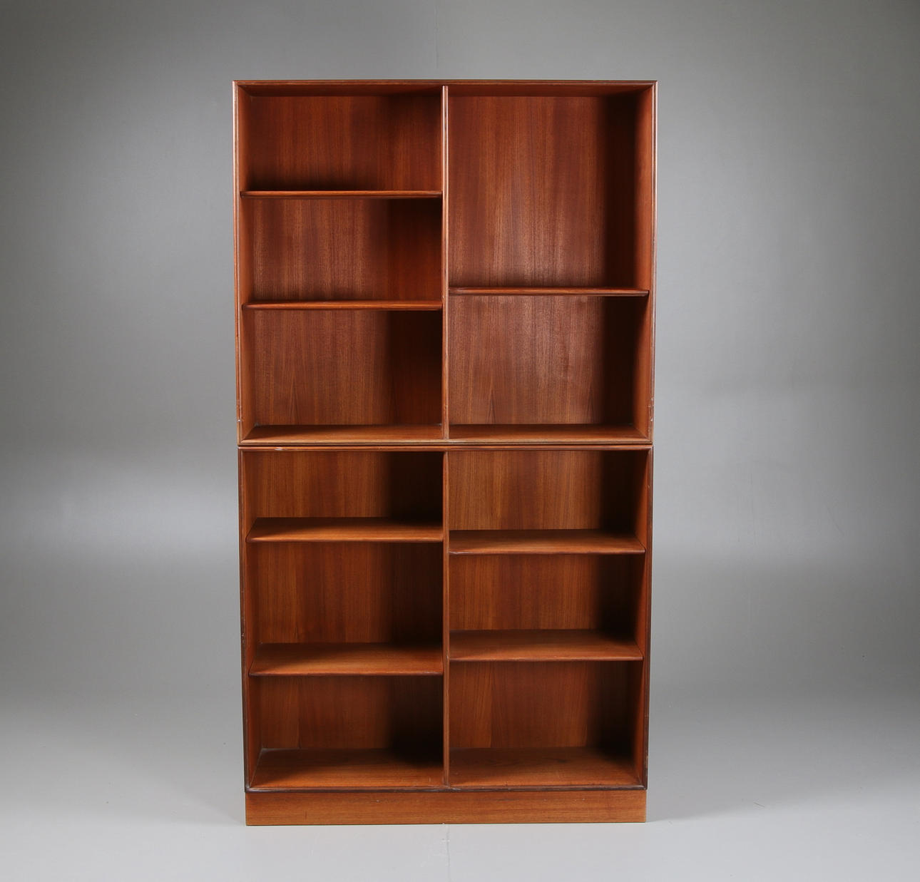 BOKHYLLA, Teak, 1900-talets andra hälft.