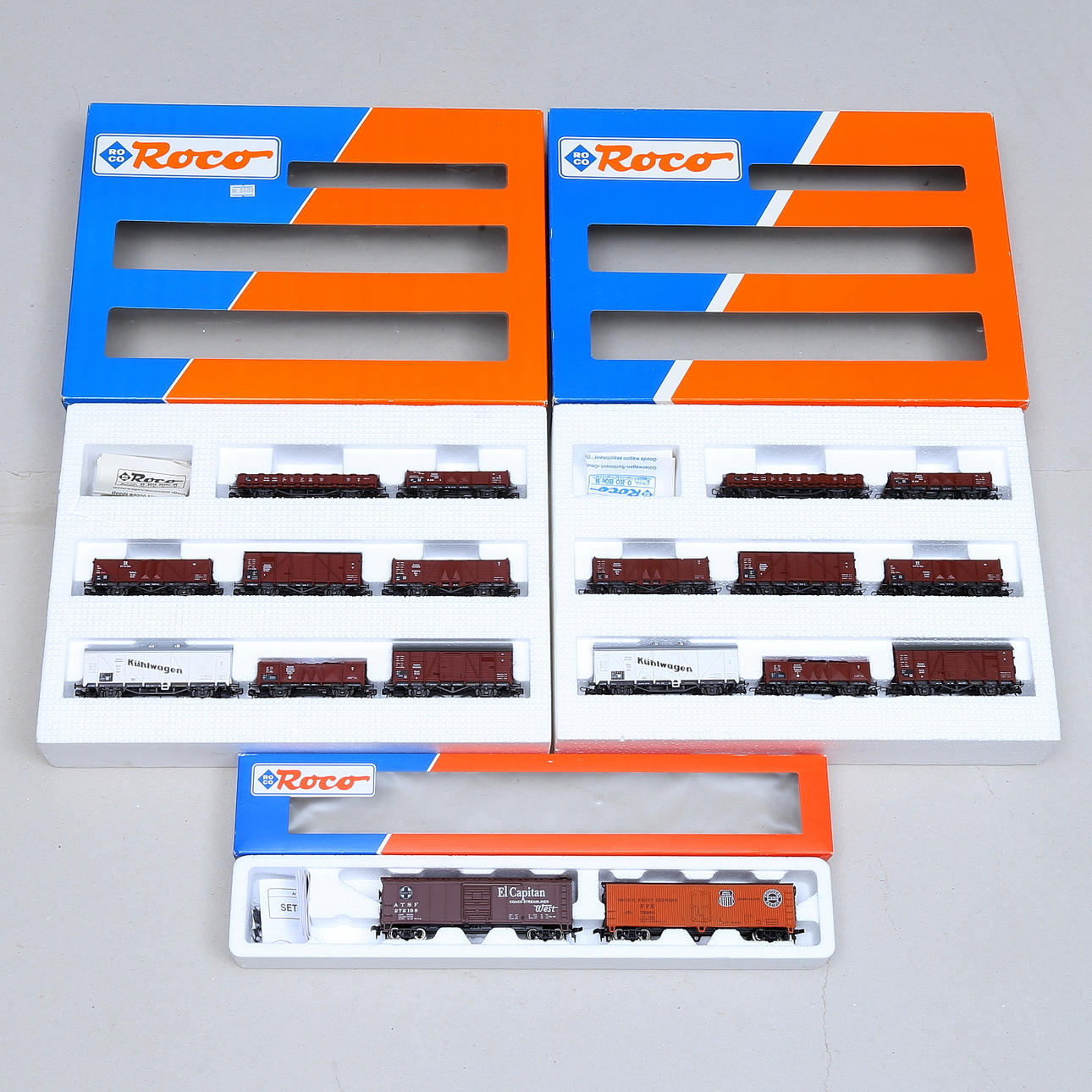 ROCO 44003 and 48497 18 freight wagons in three original boxes. Toys ...